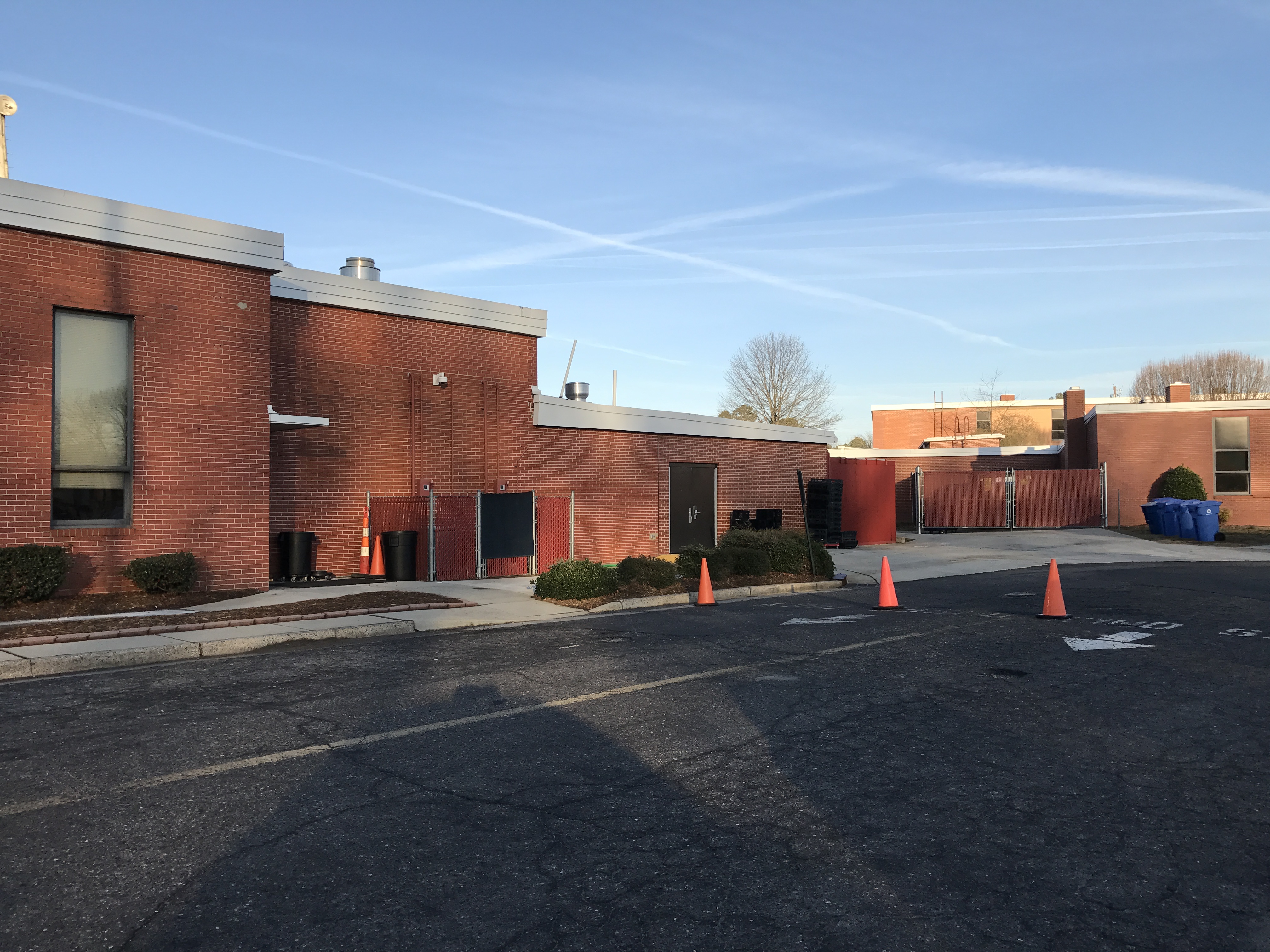 exterior of Sunset Park cafeteria 